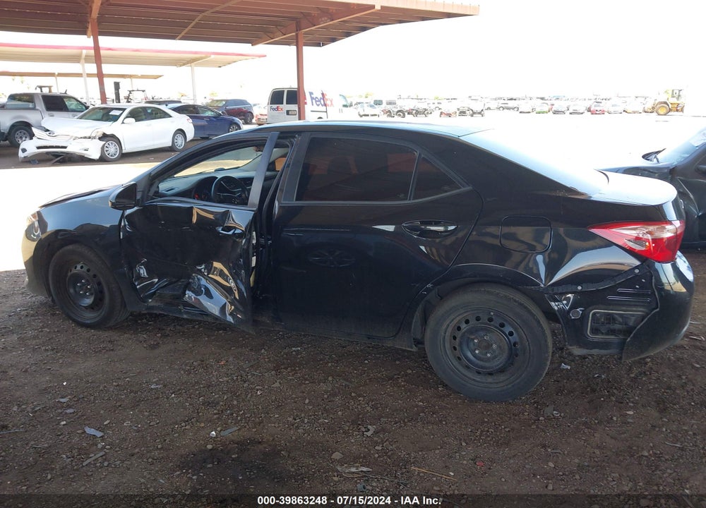 2018 TOYOTA COROLLA LE VIN: 2T1BURHE8JC034972