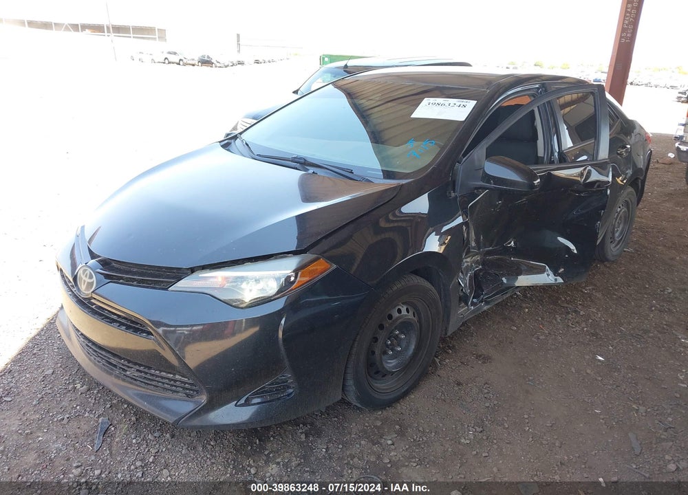 2018 TOYOTA COROLLA LE VIN: 2T1BURHE8JC034972