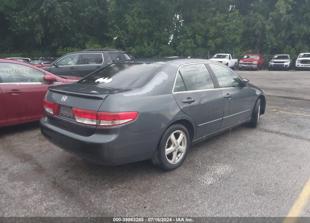 2003 HONDA ACCORD 2.4 EX VIN: JHMCM56663C065754