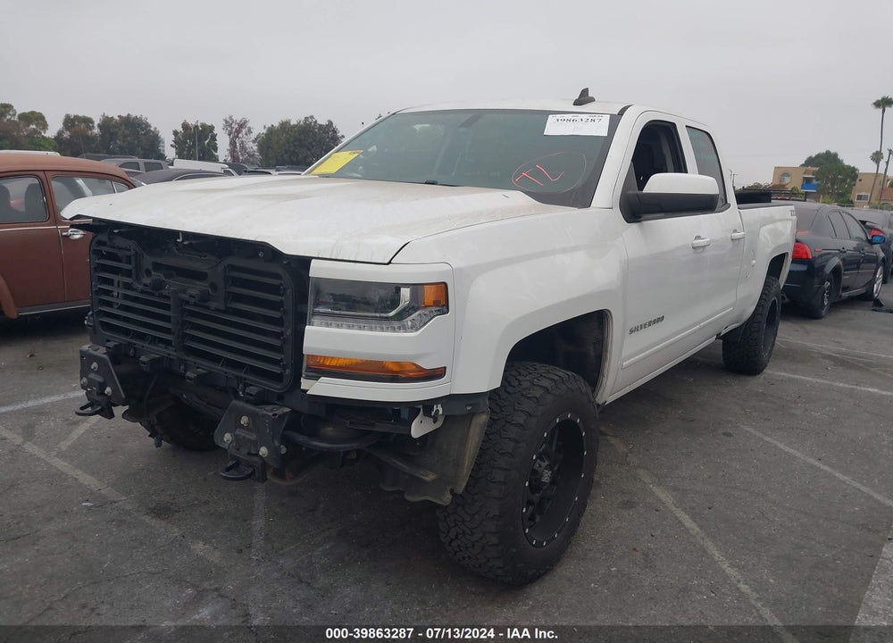 2018 CHEVROLET SILVERADO 1500 2LT VIN: 1GCVKREH1JZ133883