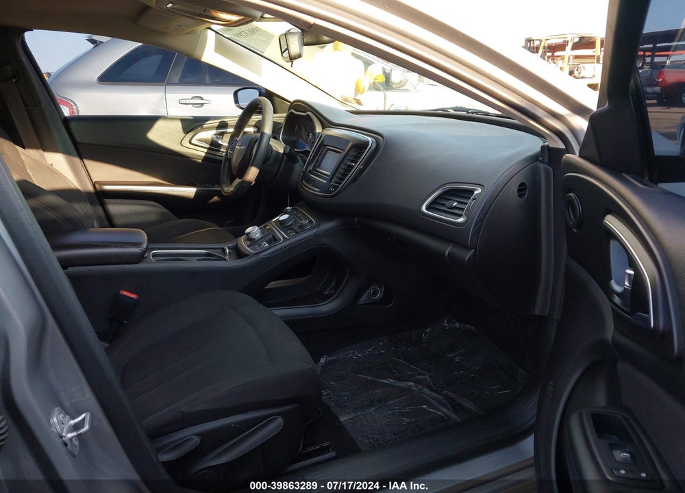 2016 CHRYSLER 200 LIMITED VIN: 1C3CCCAB5GN124921