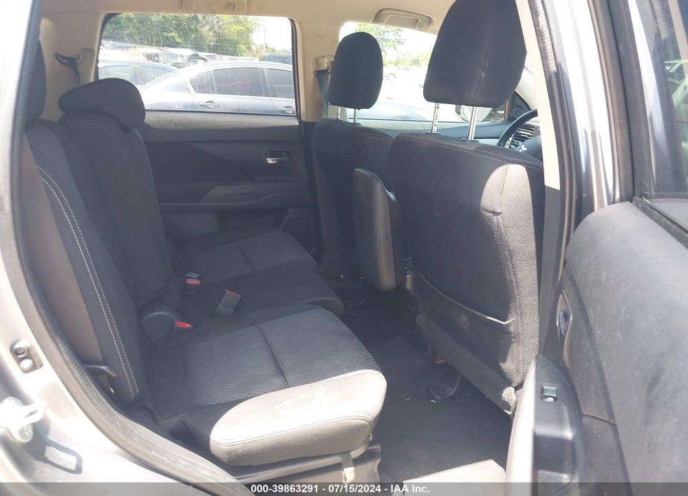 2017 MITSUBISHI OUTLANDER ES VIN: JA4AD2A31HZ010941