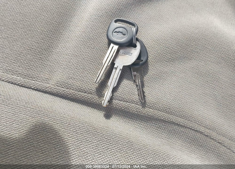 2006 CHEVROLET COLORADO WORK TRUCK VIN: 1GCCS148868196695