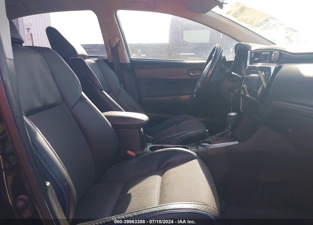 2017 TOYOTA COROLLA SE VIN: 5YFBURHE3HP604029