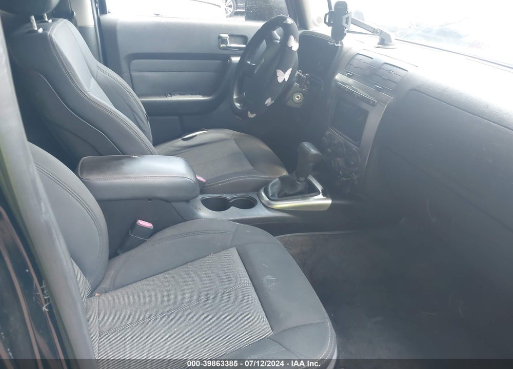 2007 HUMMER H3 SUV VIN: 5GTDN13E678181657