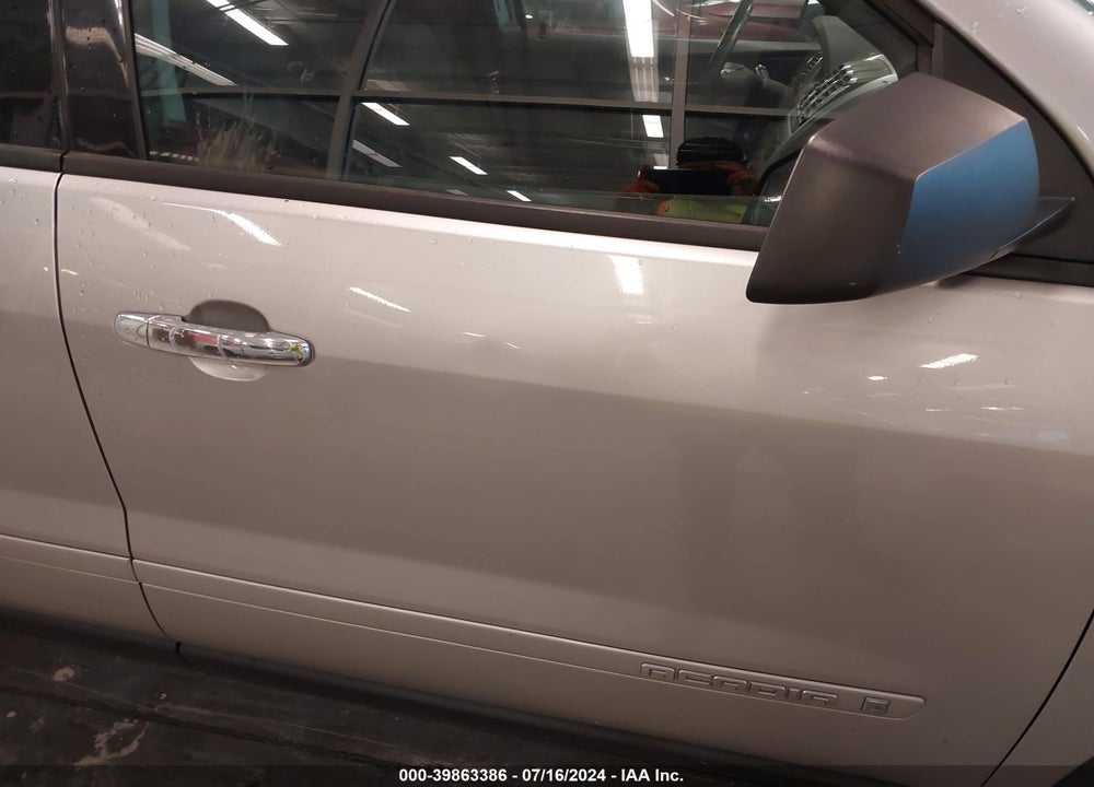 2008 GMC ACADIA SLE-1 VIN: 1GKER13768J222577