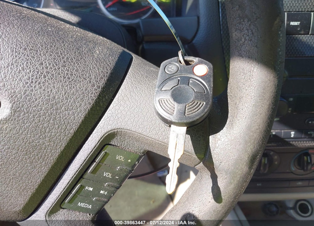 2007 FORD FUSION SE VIN: 3FAHP07Z47R201581
