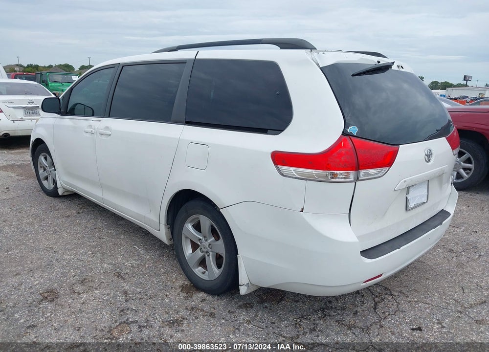 2012 TOYOTA SIENNA LE V6 8 PASSENGER VIN: 5TDKK3DCXCS189783