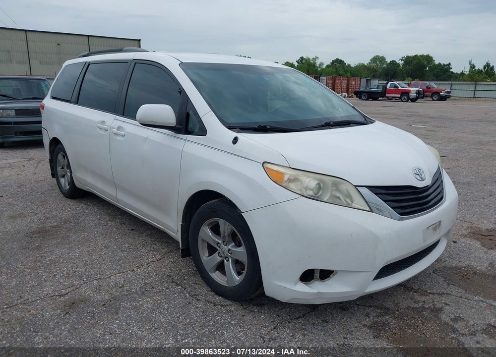 2012 TOYOTA SIENNA LE V6 8 PASSENGER VIN: 5TDKK3DCXCS189783