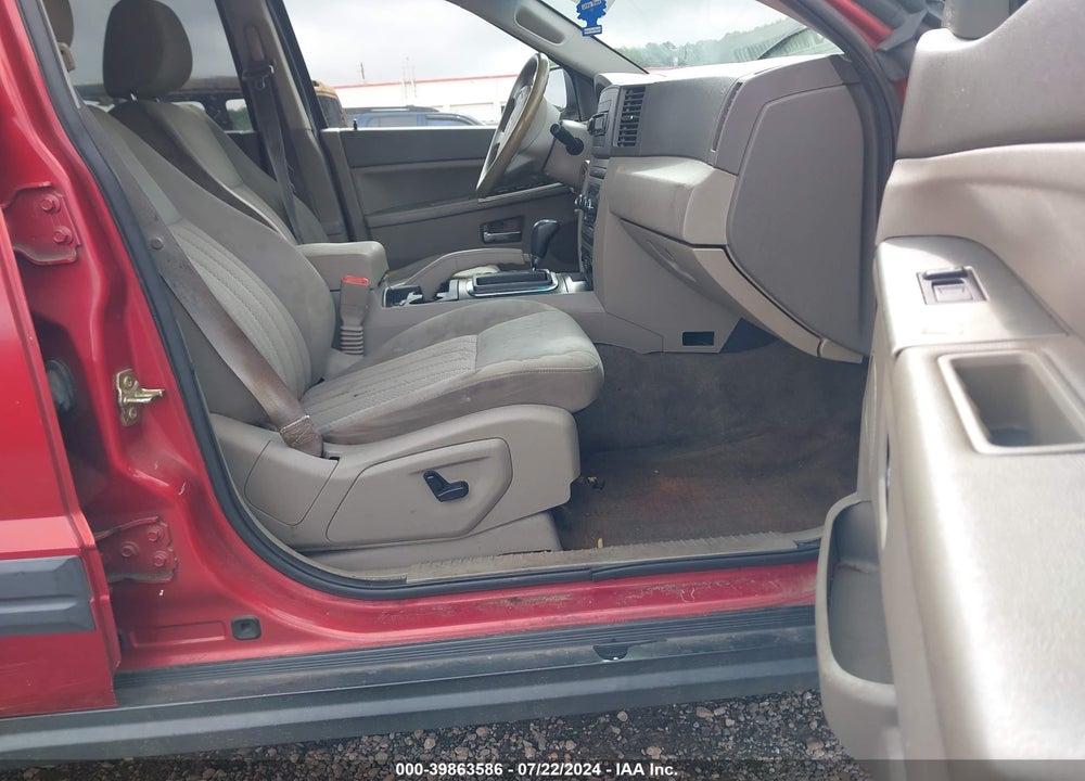 2005 JEEP GRAND CHEROKEE LAREDO VIN: 1J4GS48K25C549740
