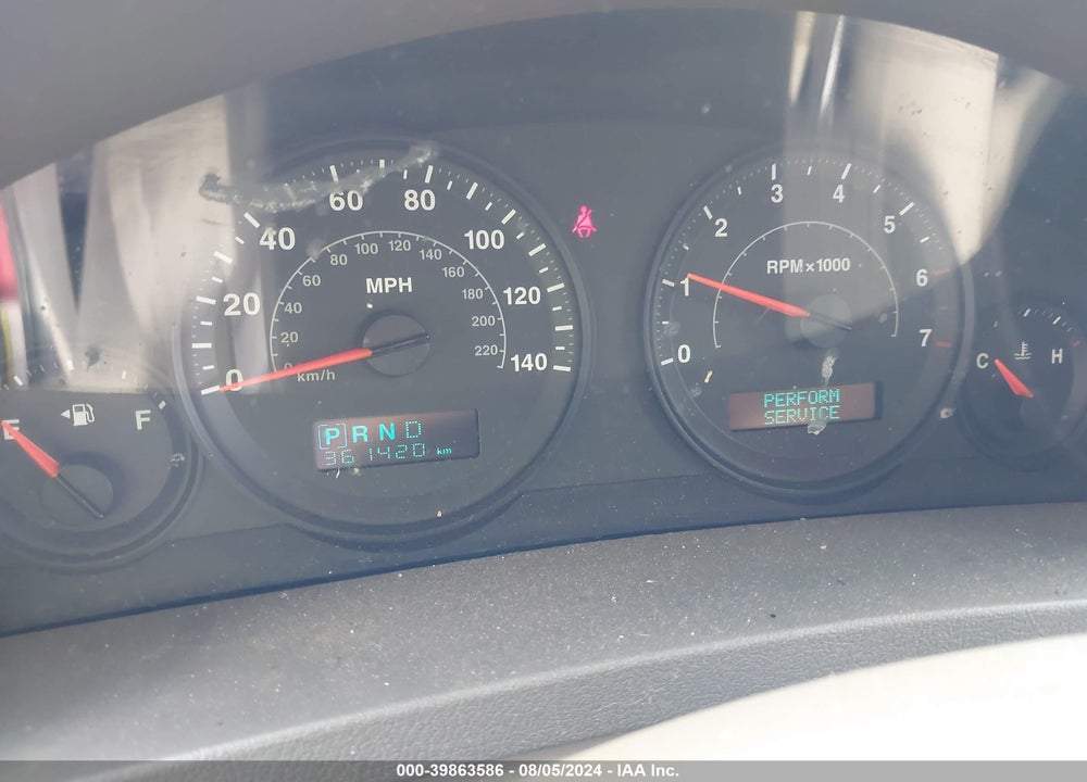 2005 JEEP GRAND CHEROKEE LAREDO VIN: 1J4GS48K25C549740
