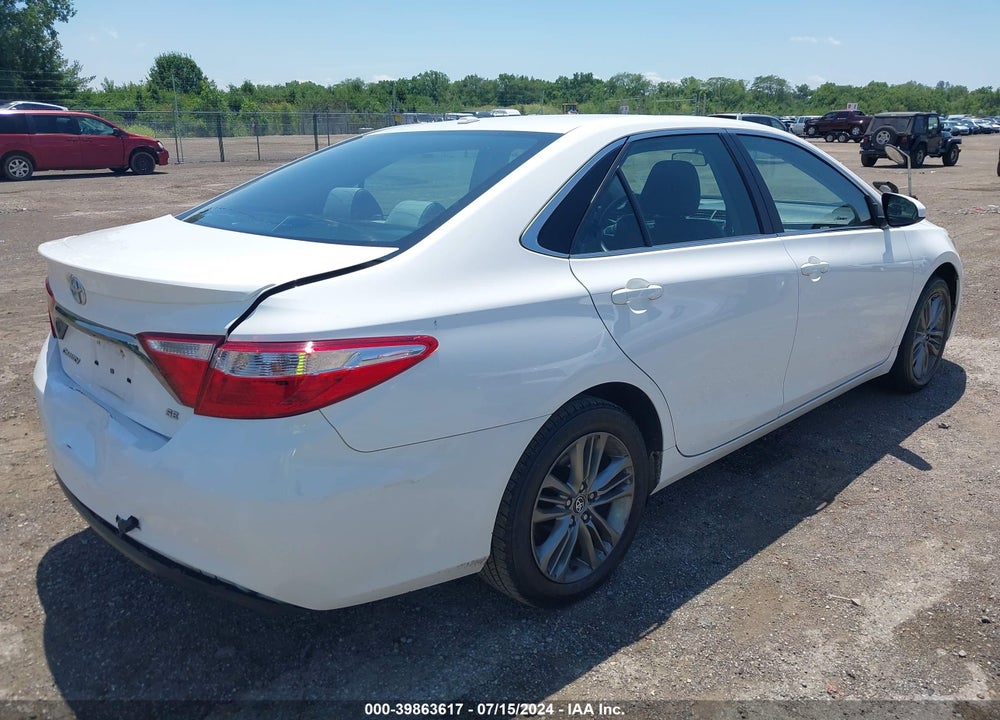2017 TOYOTA CAMRY SE VIN: 4T1BF1FK1HU433333