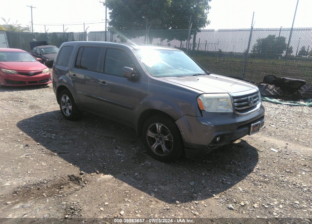 2014 HONDA PILOT EX VIN: 5FNYF4H44EB004206