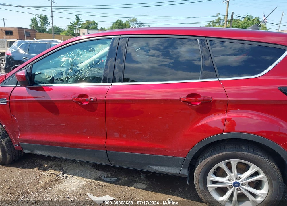 2019 FORD ESCAPE SE VIN: 1FMCU9GD7KUA23975