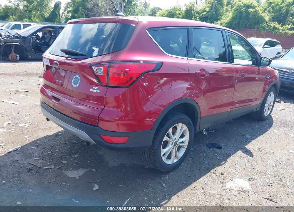 2019 FORD ESCAPE SE VIN: 1FMCU9GD7KUA23975