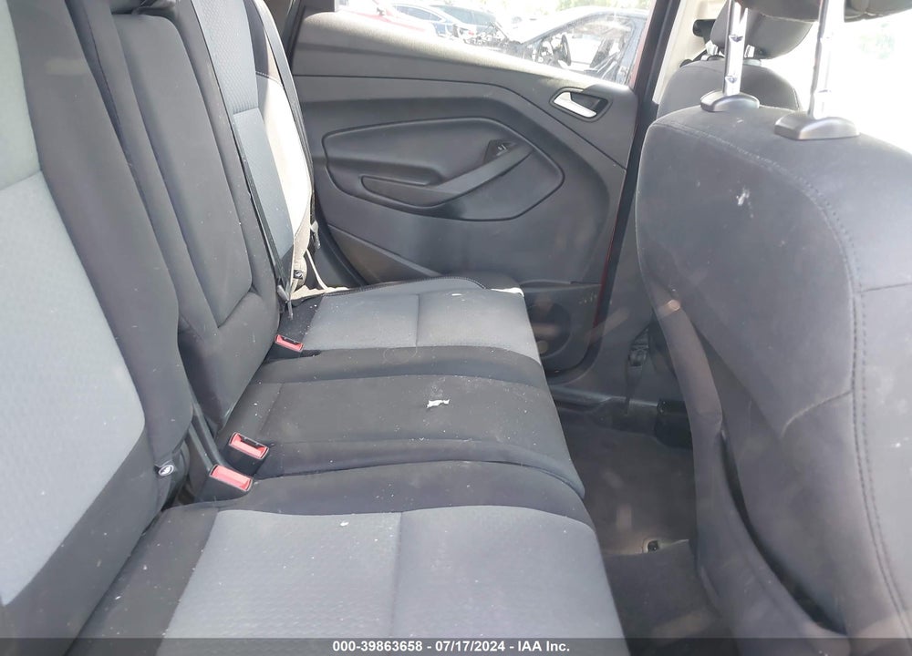 2019 FORD ESCAPE SE VIN: 1FMCU9GD7KUA23975
