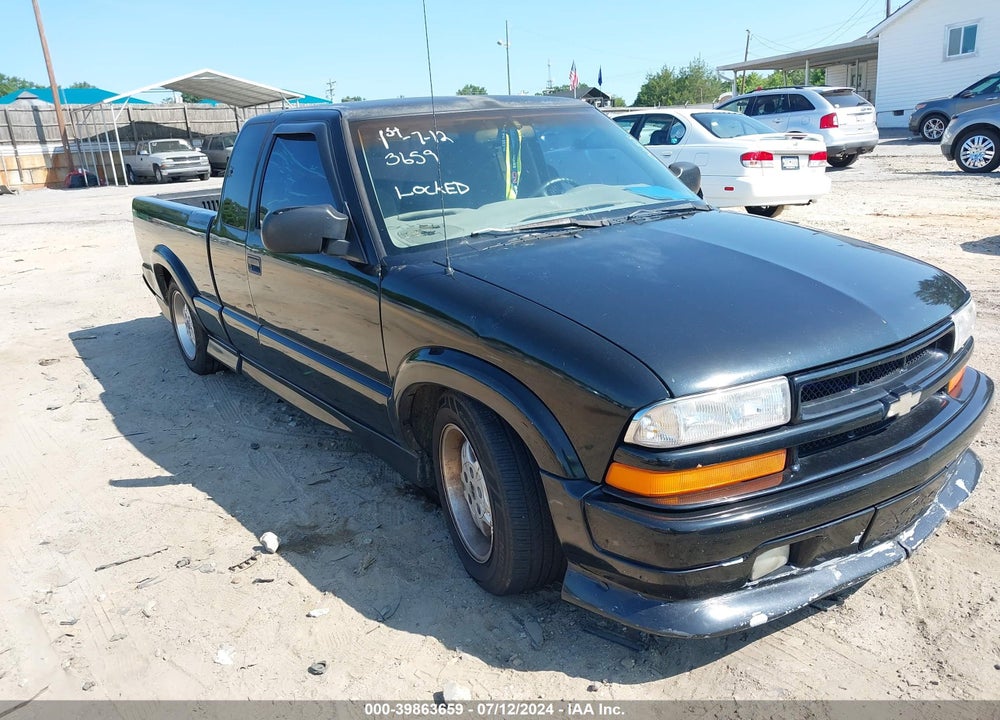 2001 CHEVROLET S-10 LS VIN: 1GCCS19W518119122