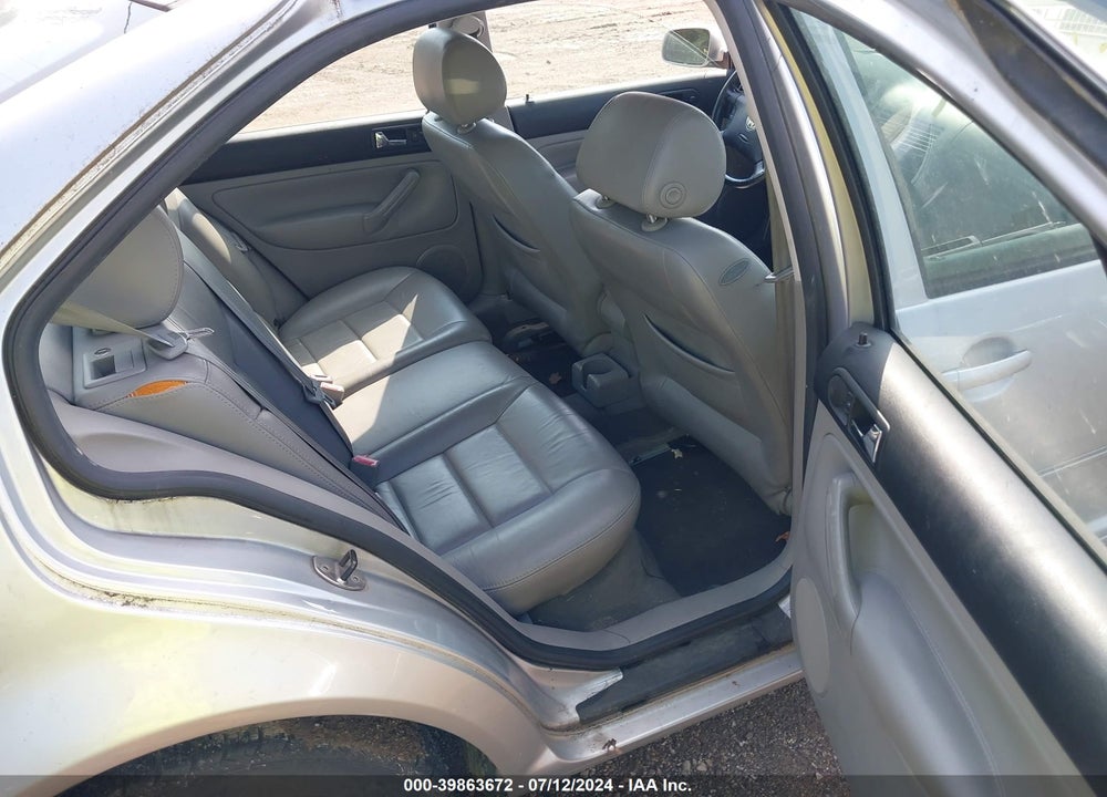 2004 VOLKSWAGEN JETTA GLS 2.0L VIN: 3VWSK69M84M121273