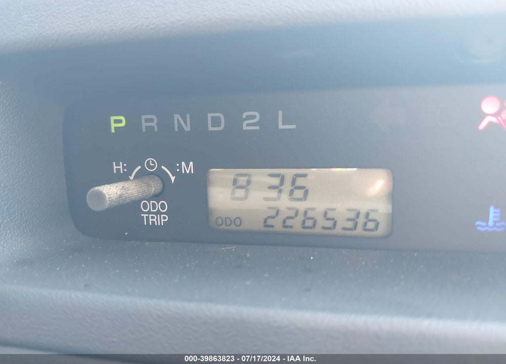 2005 SCION XB VIN: JTLKT324854004030