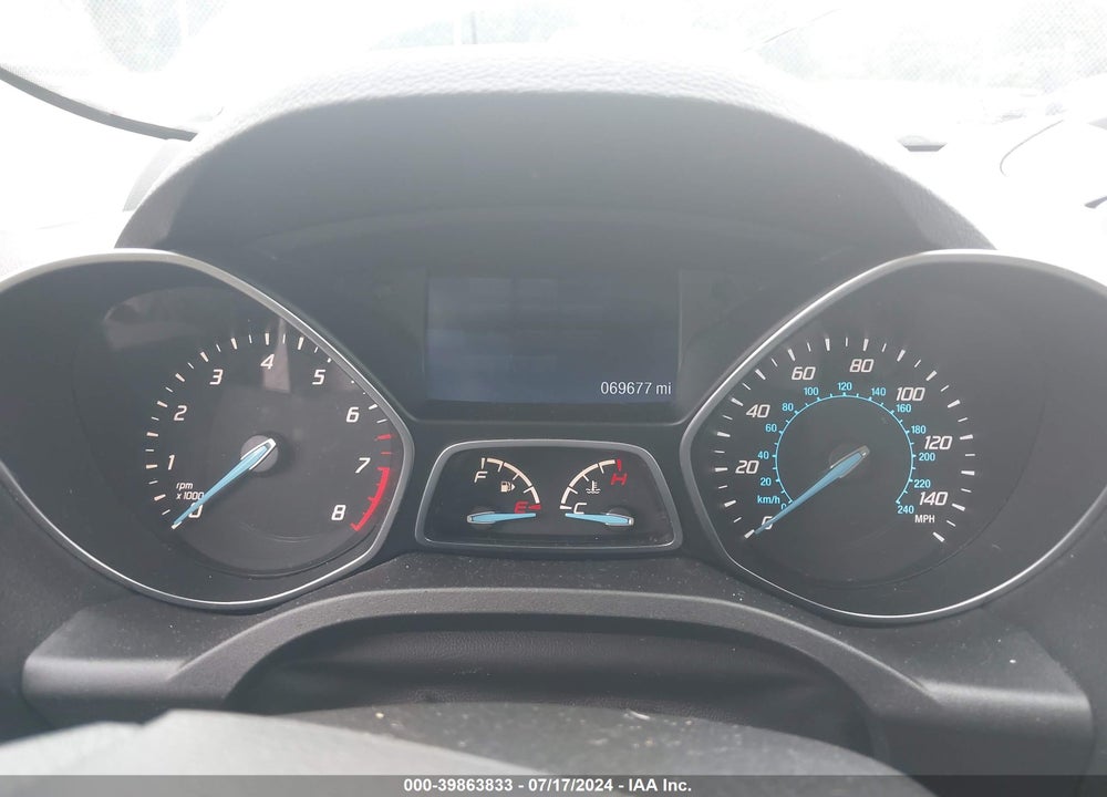 2015 FORD ESCAPE SE VIN: 1FMCU9G96FUC72026