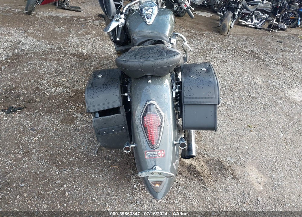 2005 HONDA VTX1300 R VIN: 1HFSC52335A206408