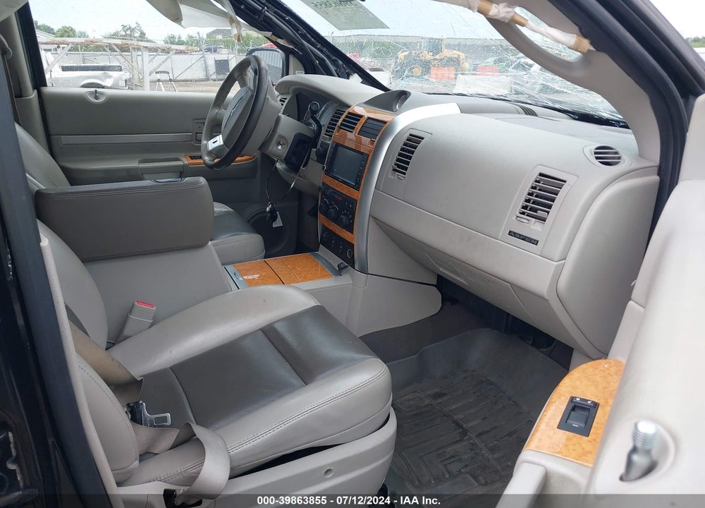 2008 CHRYSLER ASPEN LIMITED VIN: 1A8HW58208F159090