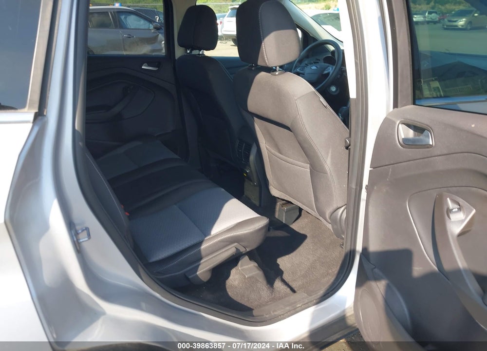 2017 FORD ESCAPE SE VIN: 1FMCU0GD1HUD71503
