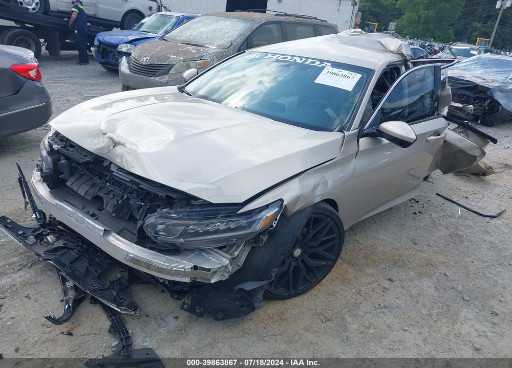 2018 HONDA ACCORD LX VIN: 1HGCV1F1XJA083681