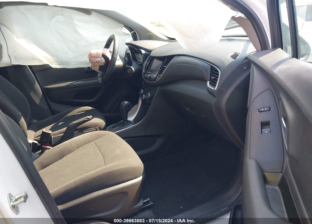 2020 CHEVROLET TRAX FWD LS VIN: 3GNCJKSB2LL307317