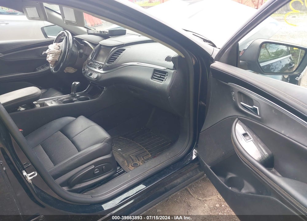 2018 CHEVROLET IMPALA 1LT VIN: 1G1105S3XJU141928