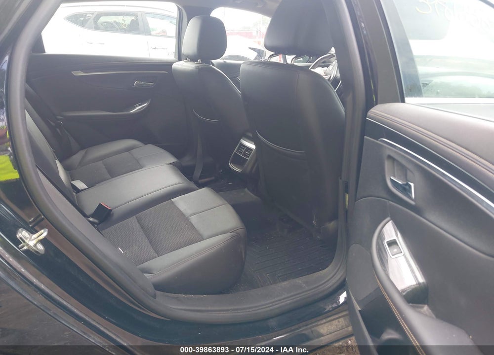 2018 CHEVROLET IMPALA 1LT VIN: 1G1105S3XJU141928