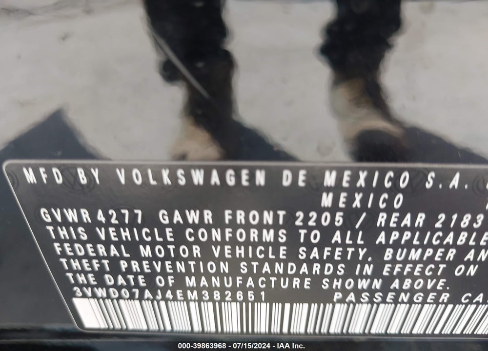 2014 VOLKSWAGEN JETTA 1.8T SE VIN: 3VWD07AJ4EM382651