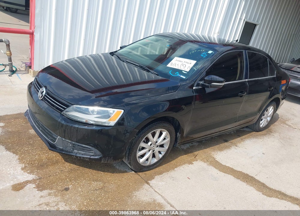 2014 VOLKSWAGEN JETTA 1.8T SE VIN: 3VWD07AJ4EM382651