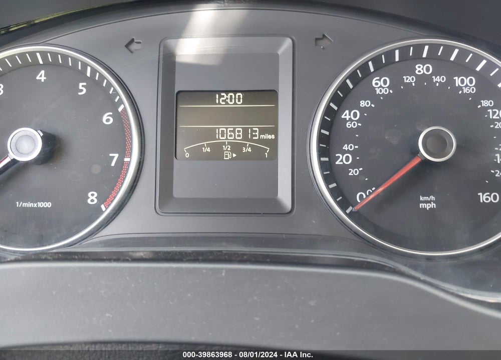 2014 VOLKSWAGEN JETTA 1.8T SE VIN: 3VWD07AJ4EM382651