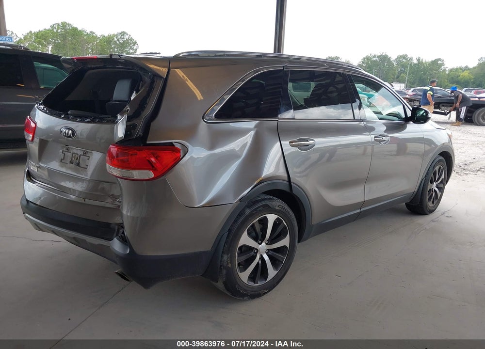 2016 KIA SORENTO VIN: 5XYPH4A52GG155596