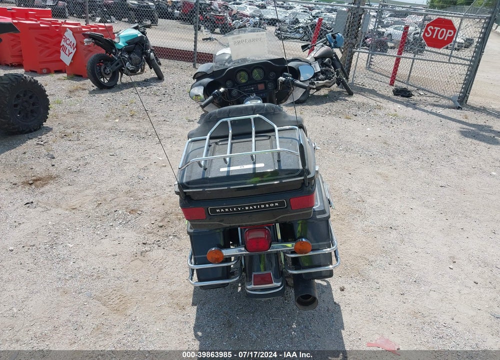 2005 HARLEY-DAVIDSON FLHTCUI VIN: 1HD1FCW1X5Y661028
