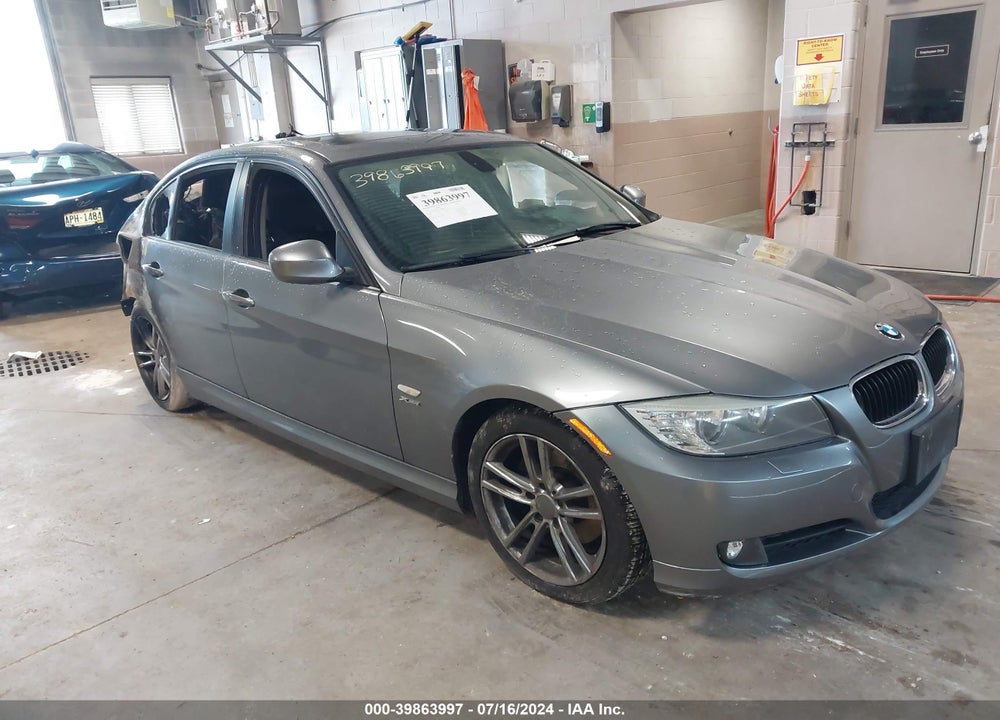 2011 BMW 328I XDRIVE VIN: WBAPK7C59BF082994