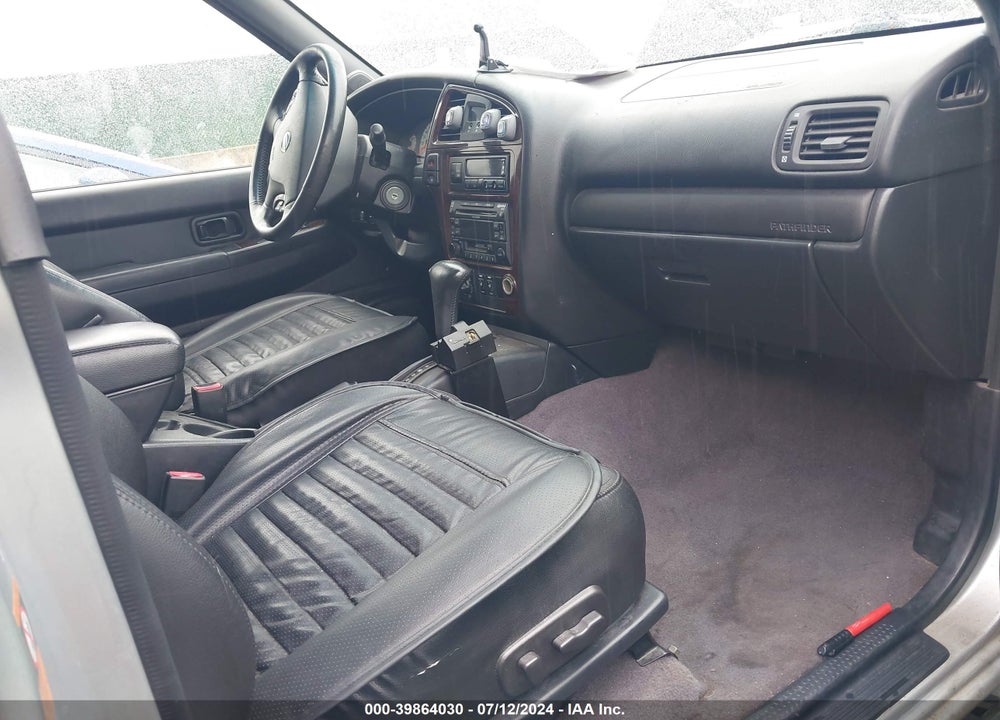 2002 NISSAN PATHFINDER LE/SE VIN: JN8DR09Y42W741613