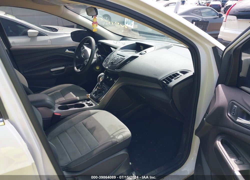 2016 FORD ESCAPE SE VIN: 1FMCU9G9XGUA32222