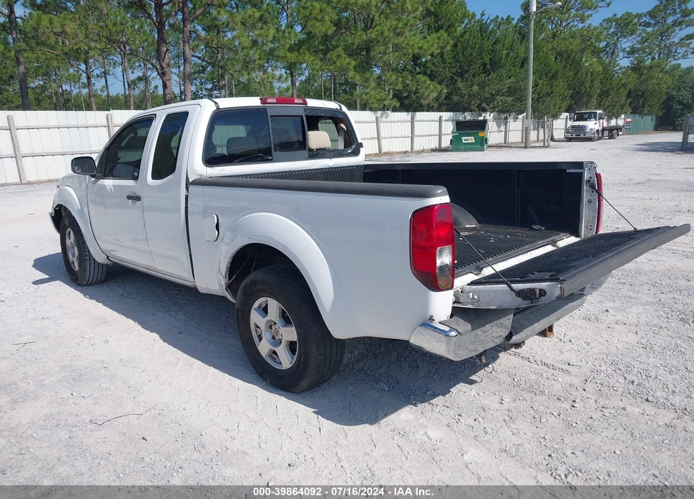 2007 NISSAN FRONTIER SE VIN: 1N6AD06U27C437118