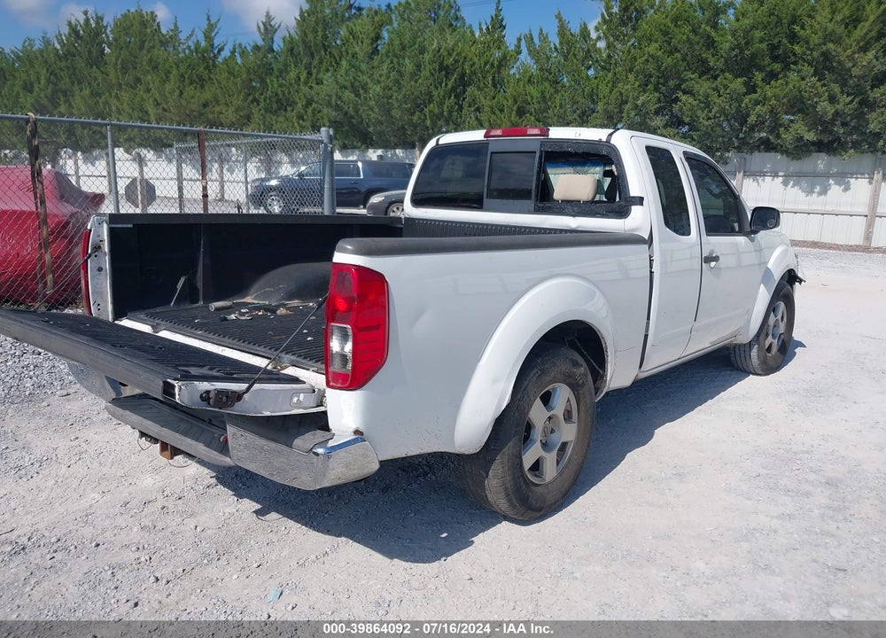 2007 NISSAN FRONTIER SE VIN: 1N6AD06U27C437118