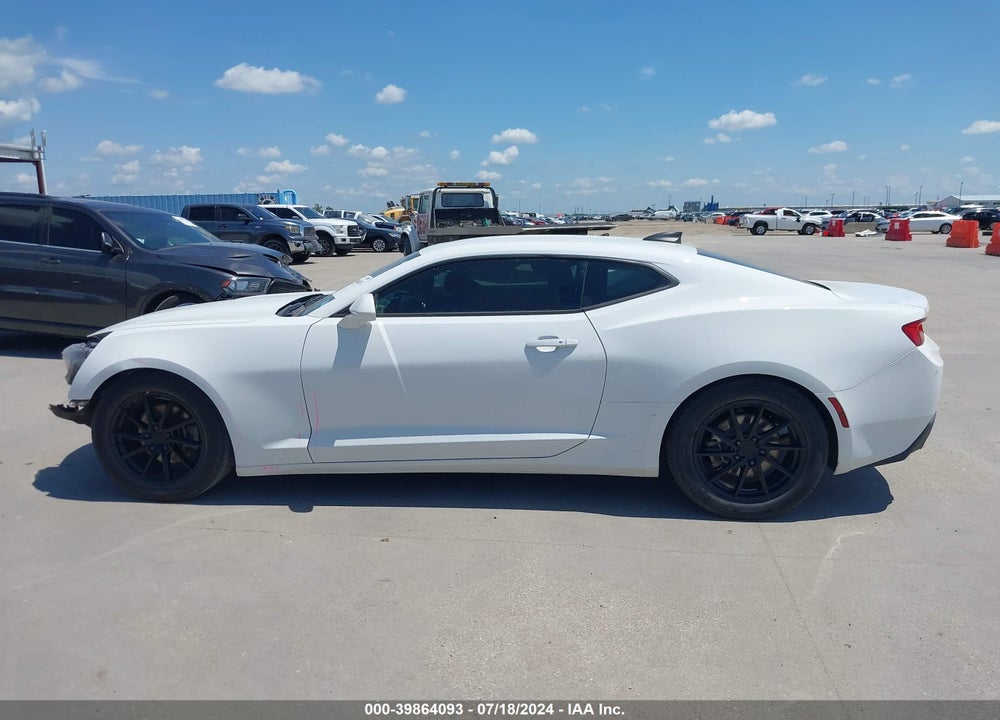 2017 CHEVROLET CAMARO 1LT VIN: 1G1FB1RX7H0211825