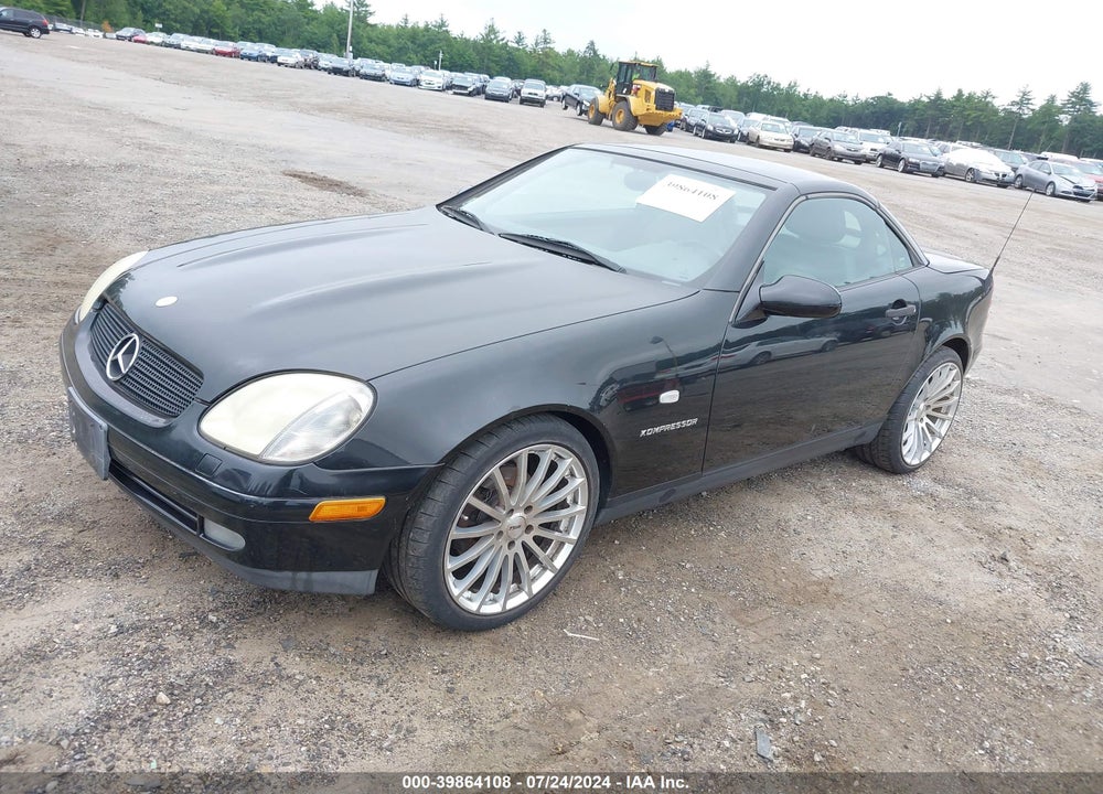 2000 MERCEDES-BENZ SLK 230 KOMPRESSOR VIN: WDBKK47F1YF169875