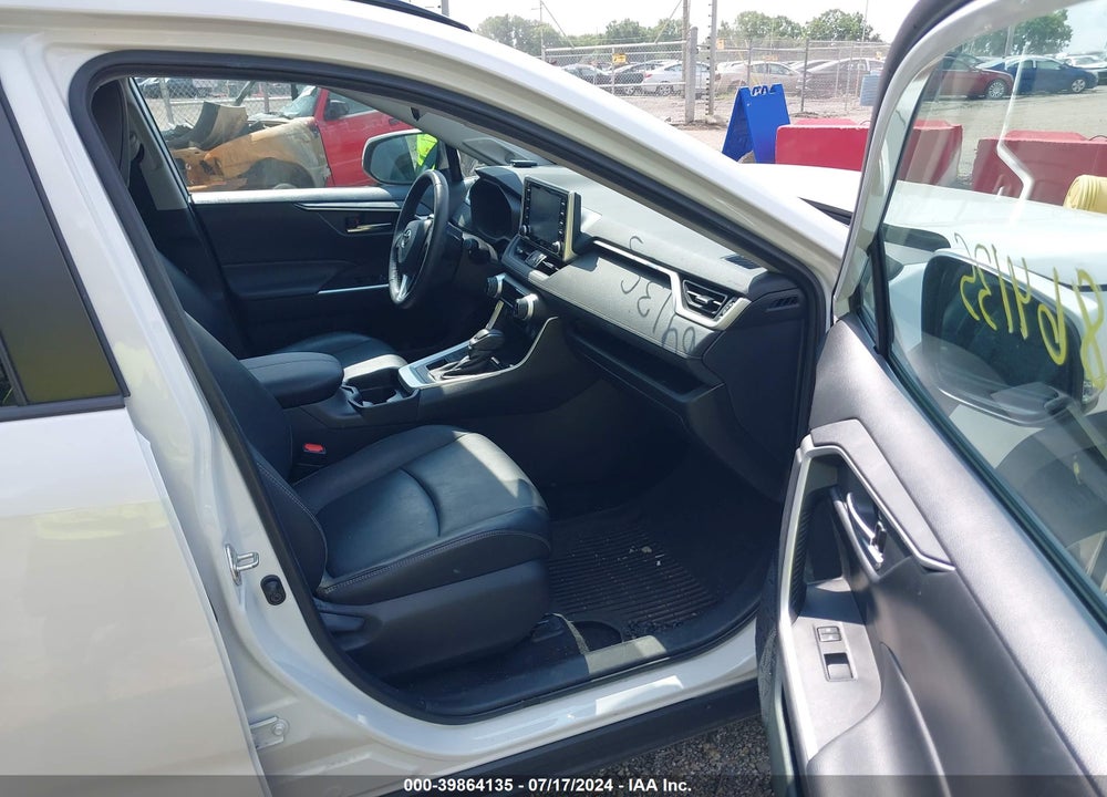 2021 TOYOTA RAV4 XLE PREMIUM VIN: 2T3A1RFV7MW157843