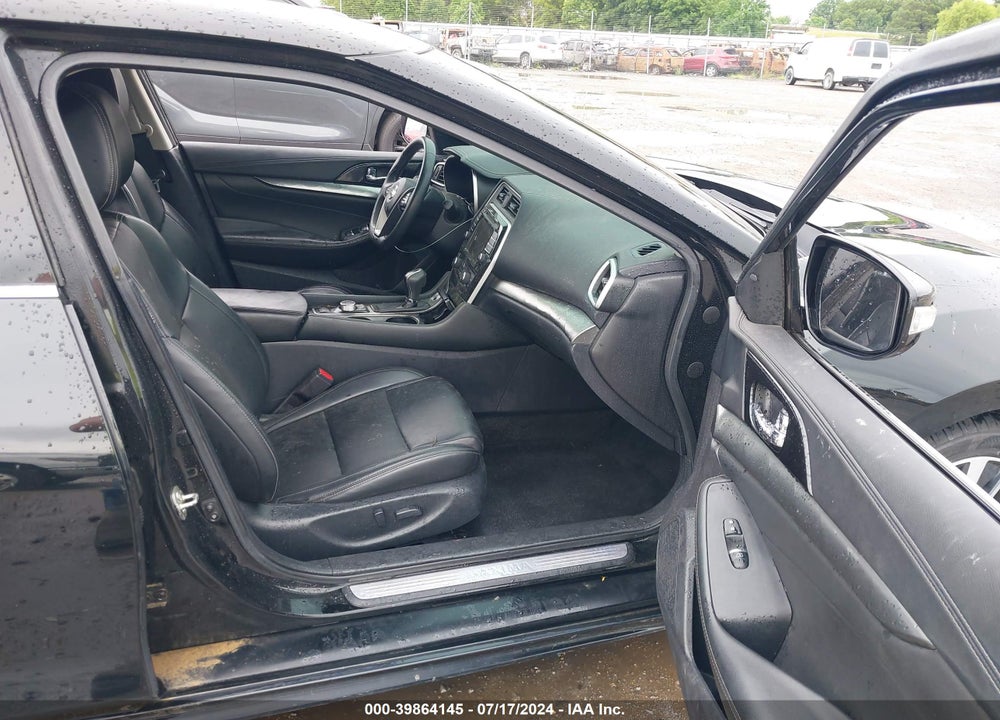 2019 NISSAN MAXIMA VIN: 1N4AA6AV1KC364255