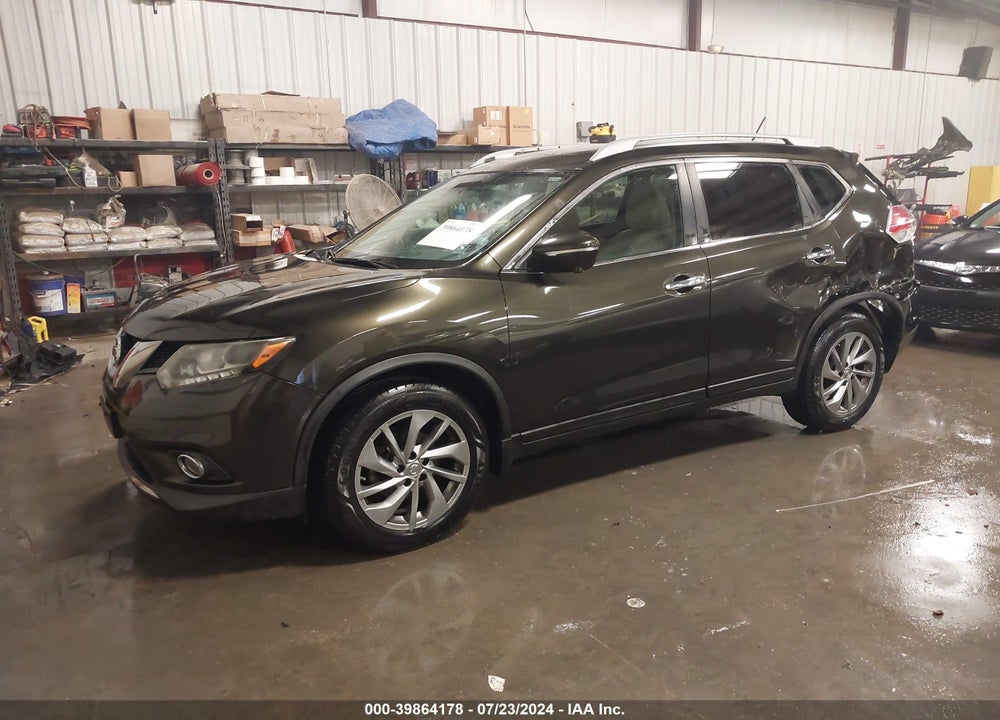 2015 NISSAN ROGUE SL VIN: 5N1AT2MV1FC853748