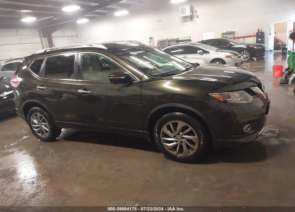 2015 NISSAN ROGUE SL VIN: 5N1AT2MV1FC853748
