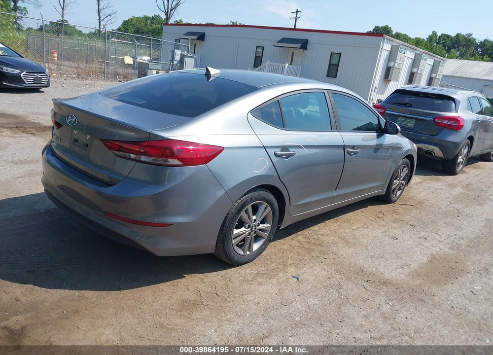2017 HYUNDAI ELANTRA SE VIN: KMHD84LF9HU192665