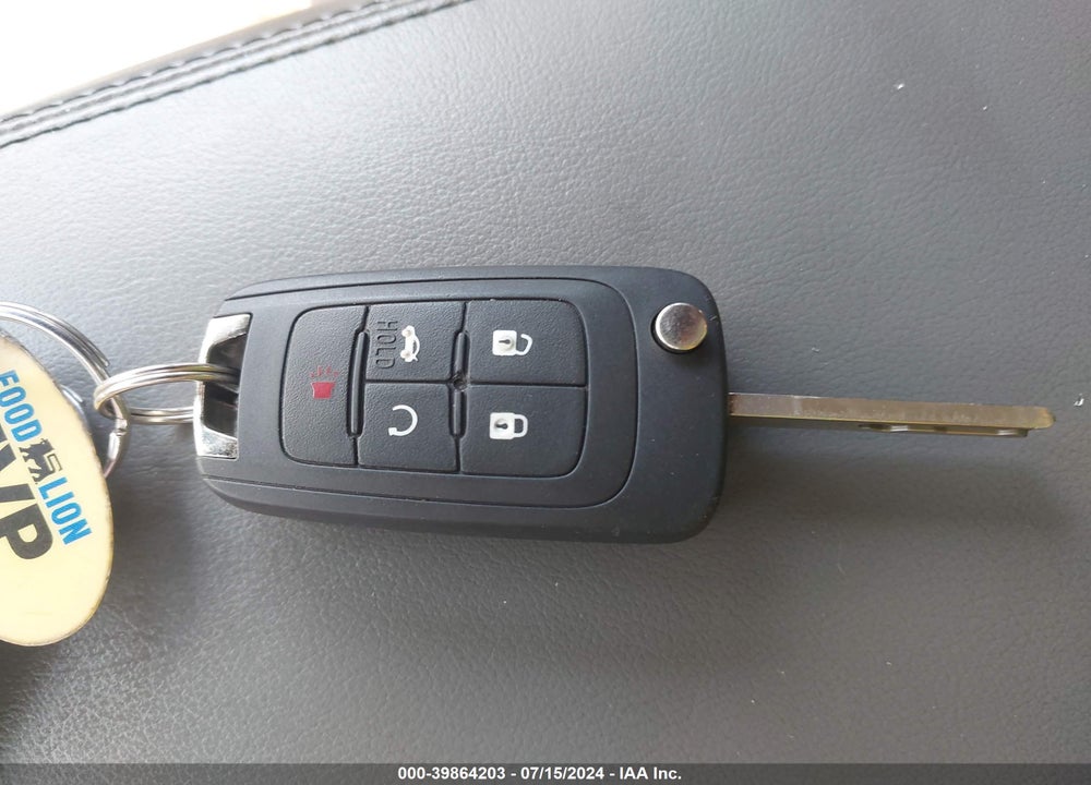 2015 CHEVROLET MALIBU LS VIN: 1G11B5SL7FF109007