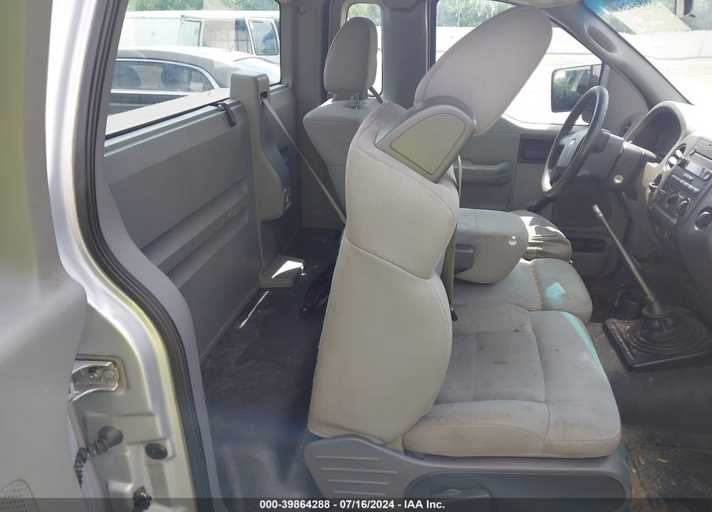 2006 FORD F150 VIN: 1FTRF12236NA14240
